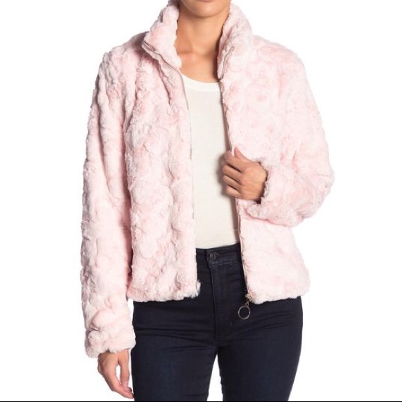 MOVING SALE! Mustard Seed Faux Fur Pink Jacket - Picture 1 of 11